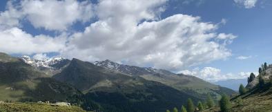 29 Martello High Trail – Strawberries & Glaciers
